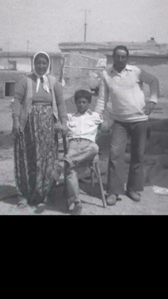 Osman Kizilkaya (Osmani Osiolimome), eşi Fatma Kizilkaya ve oğlu Mustafa Kizilkaya.